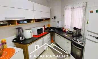 Imagem 5: Sobrado para venda ou locação, com 3 dormitórios, e 2 vagas de garagens, no Campo Grande