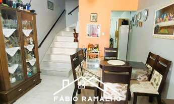 Imagem 4: Sobrado à venda no Jardim Cidália, com 3 dorms, e 2 vagas de garagens