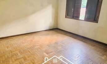 Imagem 6: Sobrado para venda na Av. Interlagos. 3 dormitórios, edícula, e 3 vagas de garagens