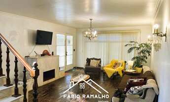 Imagem: Sobrado de esquina à venda, em Veleiros