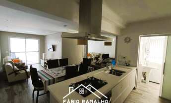 Imagem 2: Apartamento à venda em Guarujá, com 3 dorms, suíte, e 2 vagas