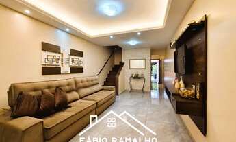 Imagem: Sobrado à venda no Jardim Luso, com 3 dormitórios