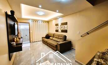 Imagem 2: Sobrado à venda no Jardim Luso, com 3 dormitórios, espaço gourmet, e uma vaga