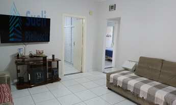 Imagem 4: Casa reformada com boa localização-3 vagas-próximo a supermercado-banco-aceita financiamen