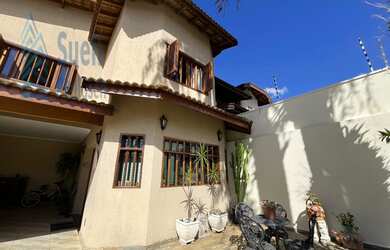 Imagem 3: Oportunidade-belo sobrado no Parque Alto Taquaral-piscina-iluminação natural-aquecimento s