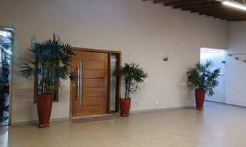 Imagem: Bela residência á venda na Vila Teixeira-totalmente