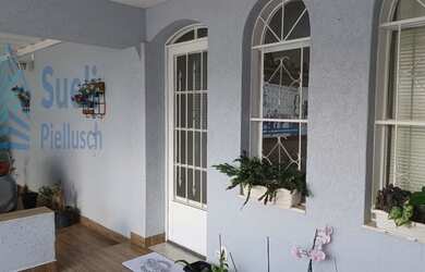 Imagem 3: Casa totalmente plana na Vila Teixeira-próximo Drogasil-Unimart-reformada-churrasqueira-3