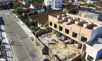 Imagem 2: Sobrado Geminado no Iririú próximo do Colégio Padre Valente!!