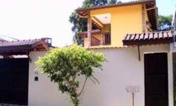 Imagem: Sobrando a venda no centro de Ubatuba