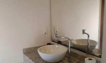 Imagem 3: Casa a venda em Itamambuca, Ubatuba na quadra da praia