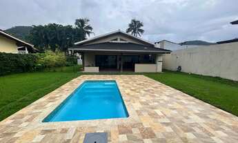 Imagem 3: Excelente casa no condomínio Park Hills no bairro horto Ubatuba SP com 3 dormitórios sendo