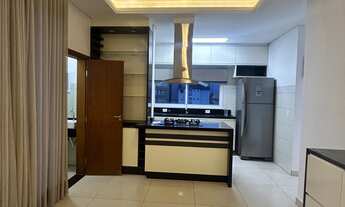 Imagem 2: Cobertura a venda no centro de Ubatuba com 4 dormitórios