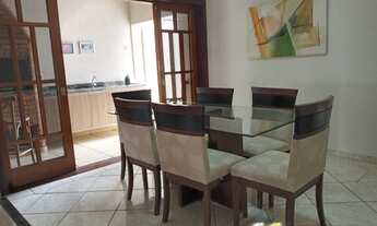 Imagem 2: Casa à Venda em Jaguariúna-SP, 3 quartos, 3 suítes, 3 banheiros, 2 vagas de garagem, 165m²