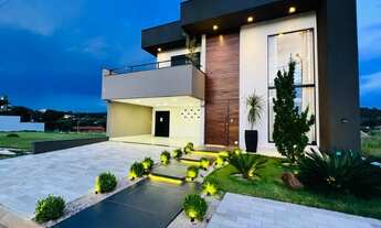 Imagem: Casa de alto padrão no condomíno Reserva