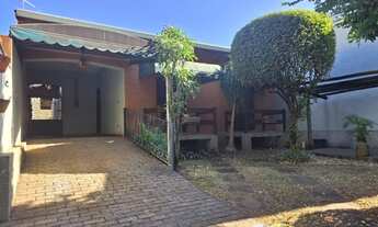 Imagem: CASA COMERCIAL em JAGUARIÚNA - SP, CENTRO