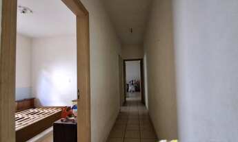 Imagem 3: 3 quartos, 1 suíte, 2 salas, 3 banheiros, 4 vagas na Estância das Flores, Jaguariúna-SP, 2