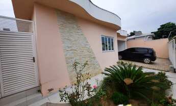 Imagem: Casa de 4 quartos e 3 suítes na Estância