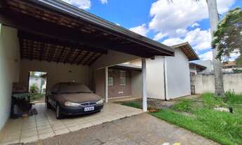 Imagem: 3 quartos, 1 suíte, 2 salas, 3 banheiros