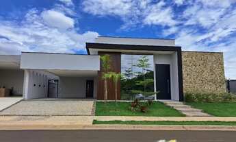 Imagem: Imperdível Casa em Condomínio à Venda