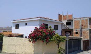 Imagem: 3 dormitórios na Rua Antônio Lindoro Da