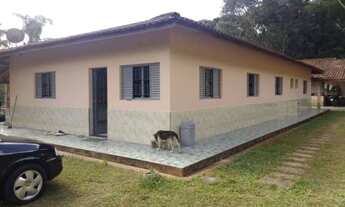 Imagem: 4 dormitórios na Estrada Do Gavião