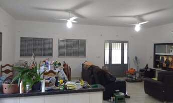 Imagem 3: 4 dormitórios na Estrada Do Gavião