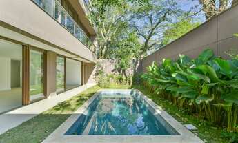 Imagem 2: 4 dormitórios na Rua Regina Badra