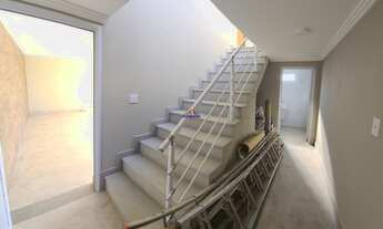 Imagem 3: ÓTIMA CASA EM CONDOMÍNIO FECHADO - ESPAÇOSA, CONFORTÁVEL, BEM ACABADA!! VENHA CONHECER