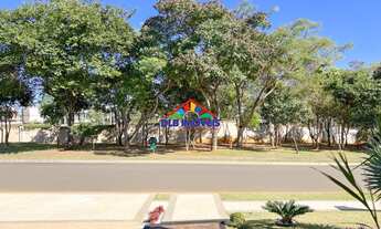 Imagem 3: Se você está à procura de uma casa linda, confortável, ótima localização e pronta para mo