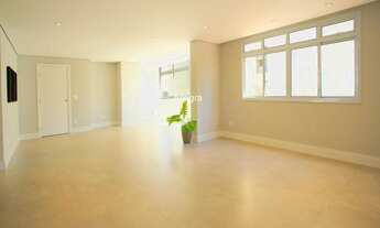 Imagem 2: O apartamento no bairro Jardim Paulista tem 181 metros quadrados com 3 quartos sendo 1 sui