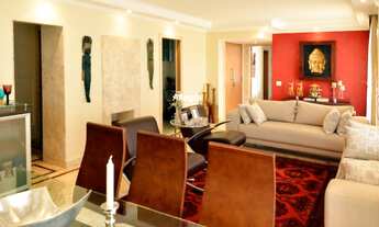 Imagem 5: Descubra o equilíbrio perfeito entre conforto, elegância e localização! Este apartamento é