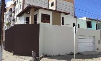 Imagem 2: Casa Duplex em via Pública à venda na Coroa do Meio, próximo à Orla em Aracaju, Sergipe/SE