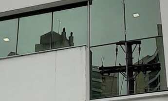 Imagem: SALA COMERCIAL em Porto Alegre - RS, Menino