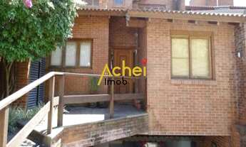 Imagem: Casa de 4 quartos, semi mobiliada e garagem