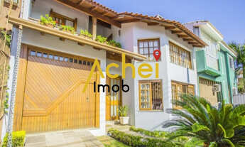 Imagem: Acheimob vende Belíssima casa, situada