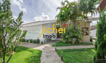 Imagem 2: Casa 658m², 5 dormitórios, 2 suítes, living para 3 ambientes, lavabo, mezanino, vagas para