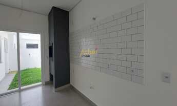 Imagem 4: Casa térrea nova com 102m², 2 dormitórios, amplo living, 2 vagas, no Bairro Hípica