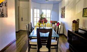 Imagem 1: Casas com 4 Quartos e 2 banheiros com vaga/box à Venda em Espirito Santo