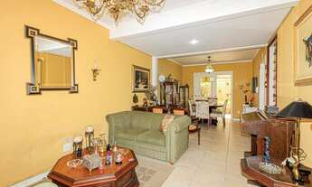 Imagem 2: Casa em Condomínio de Luxo em Ipanema, Porto Alegre-RS - 3 Quartos, 1 Suíte, 3 Banheiros