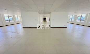 Imagem 2: Andar corporativo com 21 salas em Brasília