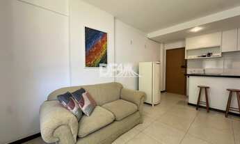 Imagem 2: Apartamento de 1 quarto, com 33 m², está localizado no 4º andar, em posição perpendicular