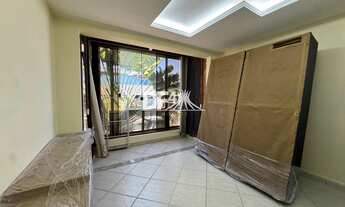 Imagem 6: Apartamento nascente localizado no 1 andar, oferecendo praticidade e conforto em uma das r