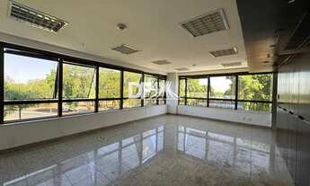 Imagem 2: Ed. Business Point sala com 215,14 m² de área privativa, este conjunto de 6 salas de canto