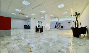 Imagem: Loja Térrea com Subsolo Alto Padrão