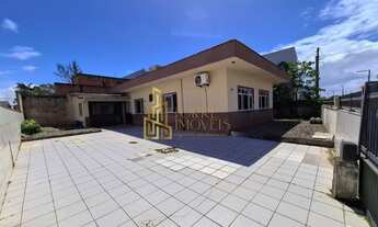 Imagem: CASA RESIDENCIAL em NAVEGANTES - SC, CENTRO