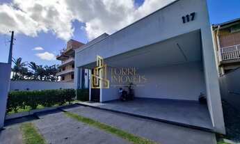 Imagem: CASA RESIDENCIAL em NAVEGANTES - SC, MEIA