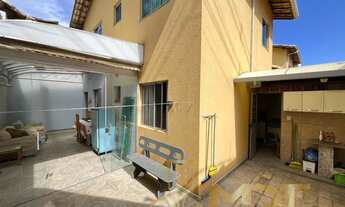 Imagem: CASA RESIDENCIAL em BELO HORIZONTE - MG