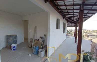 Imagem 6: Casa 7 Quartos 5 Banheiros 2 Suítes 6 Vagas Piscina - Planalto