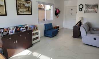 Imagem 3: SOBRADO 210m²/ 3 QUARTOS/1 SUITE E PISCINA À VENDA - ALTOS DA SERRA III - URBANOVA - SÃO J