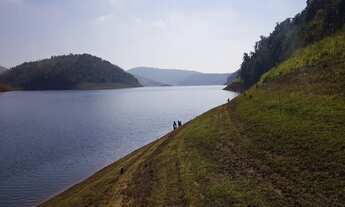 Imagem 2: TERRENO 5.580m² - PÉ NA ÁGUA - CONDOMÍNIO RECANTO DOS PÁSSAROS - JACAREÍ/REPRESA DE IGARAT